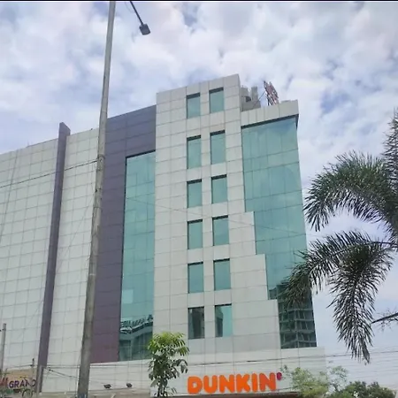 Hotel Dunkin Grand Banjara Hills- Live Kitchen-Free Lavish Buffet Breakfast